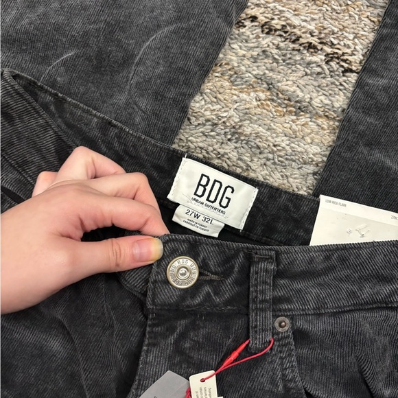 Urban Outfitters Low Rise Flare Corduroy Jeans Sz 27 NWT | BDG Flare Jeans NEW- - Picture 6 of 12